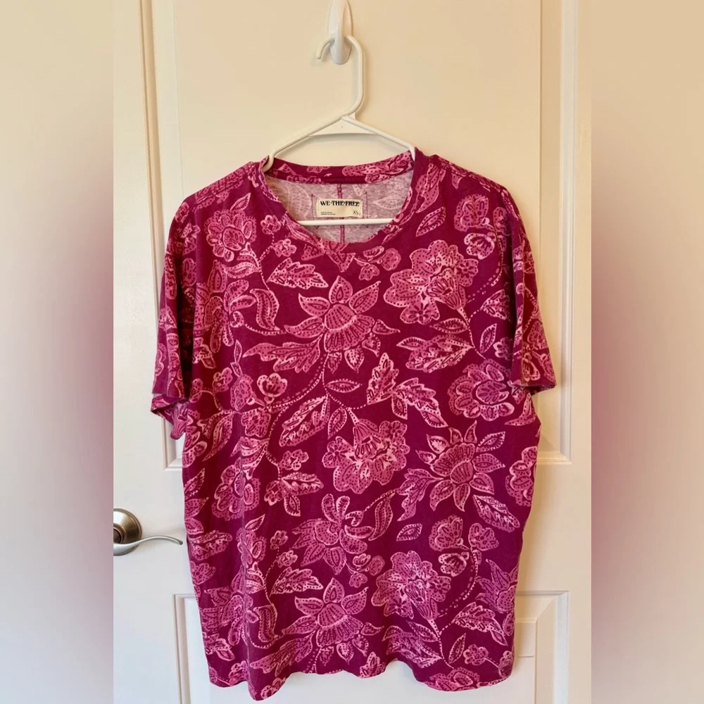 NWOT Free People/We The Free Nina Printed Tee-Magenta Combo